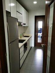 Suites @ Surrey (D11), Apartment #496374561